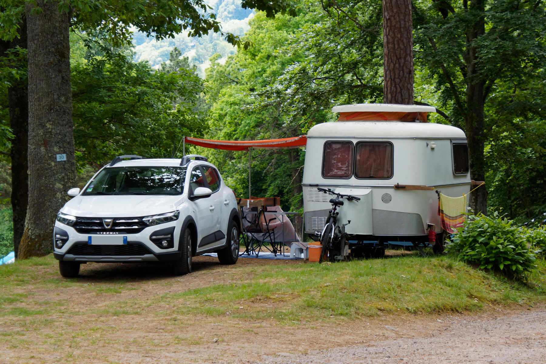 le camping Lefébure avec ses emplacements idéales pour caravane